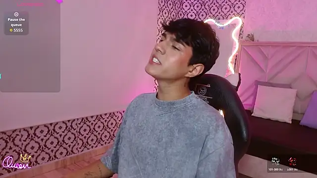 Damian tay online show from July 8, 11:47 am