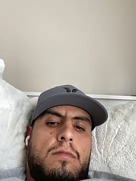 lameraverga25 online show from April 16, 8:20 pm