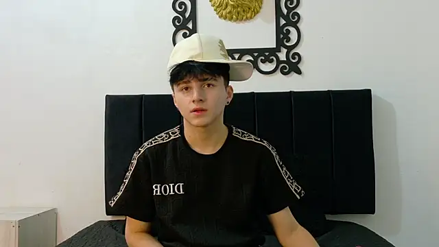 LunayDream online show from June 3, 11:34 am