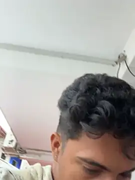 sonyx0900 online show from April 25, 8:39 pm