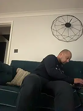 NakedAndrewHot online show from June 13, 11:57 pm
