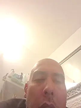 Mikeyjoe2840 online show from May 10, 4:03 am