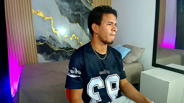JacobWolf   online show from June 11, 7:45 pm