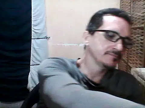 DouglasBr22 online show from May 12, 2:42 am