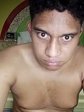 elpirata5 online show from May 15, 5:37 am