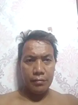 davedave1231 online show from May 9, 7:26 pm