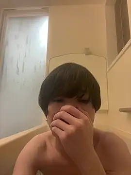 Kiki   1 online show from January 12, 10:34 am