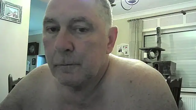 edje59a online show from October 2, 5:55 am