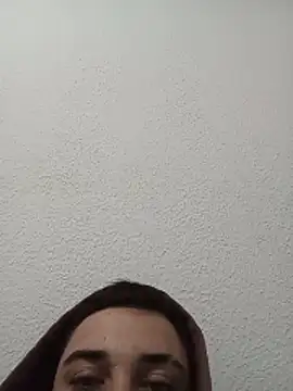 lucasComedor69  online show from May 13, 8:50 pm