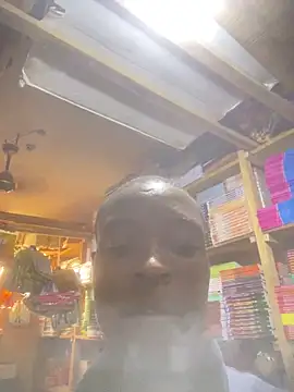 sweet-boy2727 online show from May 15, 2:47 pm