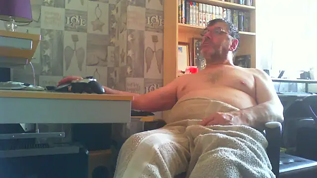 fatboy250 online show from June 23, 3:59 pm