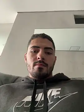 Gugostoso04 online show from June 15, 1:14 pm