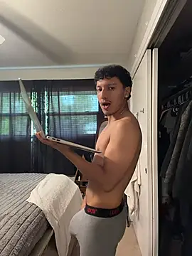 latino switch online show from May 29, 12:53 am