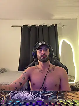 Aaron hyuga online show from June 4, 3:12 am