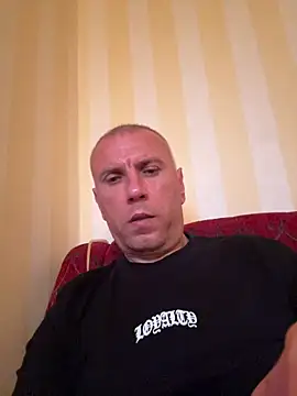 sashaalexandru online show from May 31, 6:09 pm