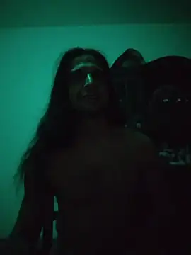 Nightcrawlers online show from June 22, 2:39 am