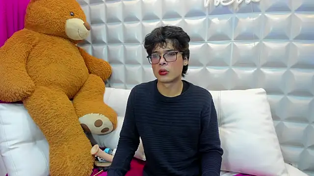 maximo 2019 online show from July 3, 7:40 pm