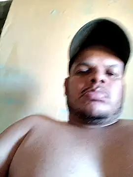 FFelipe000777 online show from July 6, 6:32 pm
