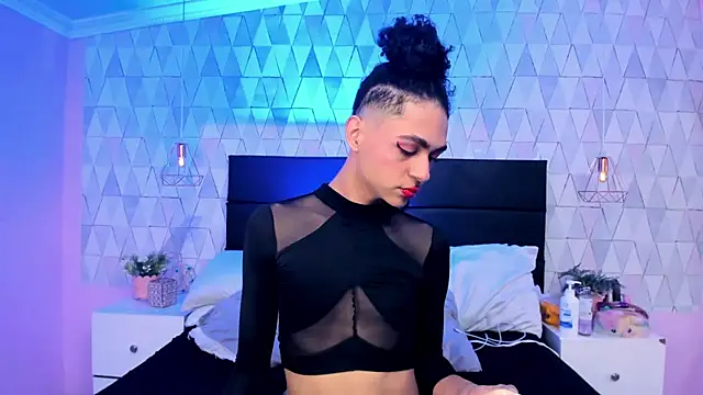 KyleeSmiith online show from July 27, 5:25 am