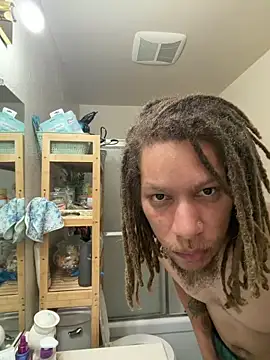 calininja831 online show from June 12, 3:21 pm