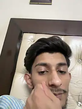 ronnnnn718 online show from June 21, 4:23 pm
