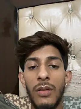 ronnnnn718 online show from July 20, 1:13 pm