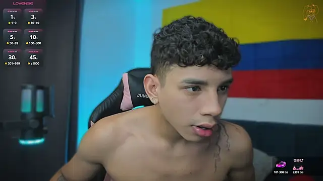 andy cute22 online show from July 4, 3:31 am