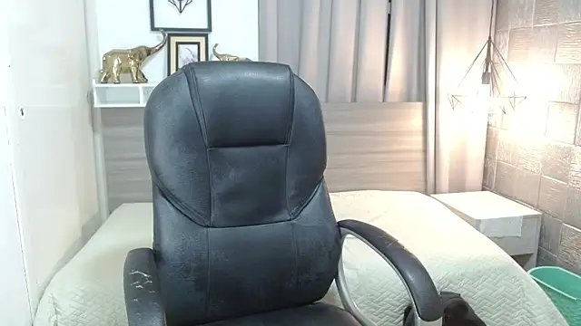 Billie Jean online show from July 28, 2:13 pm