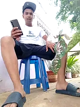bradboy Pigpisscum online show from July 20, 2:41 pm