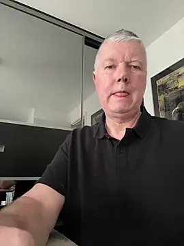 cumboy online show from February 2, 1:52 pm