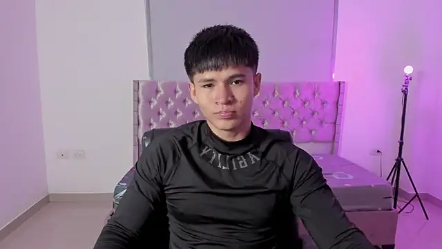 ryo kush  online show from July 3, 2:01 pm
