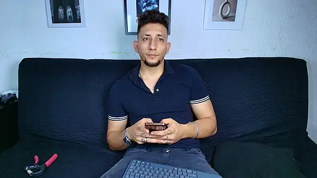 Sr Maykol online show from August 3, 9:04 am