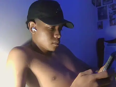 juan9096jose online show from June 20, 4:50 am