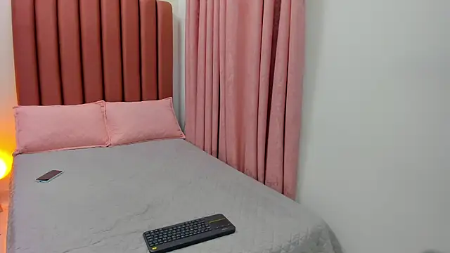 Nicola D Angelo online show from July 7, 7:50 pm