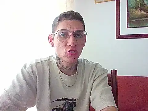 liam carter2 online show from July 10, 10:33 pm
