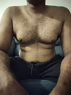 smalldickguy001 online show from July 22, 4:10 pm