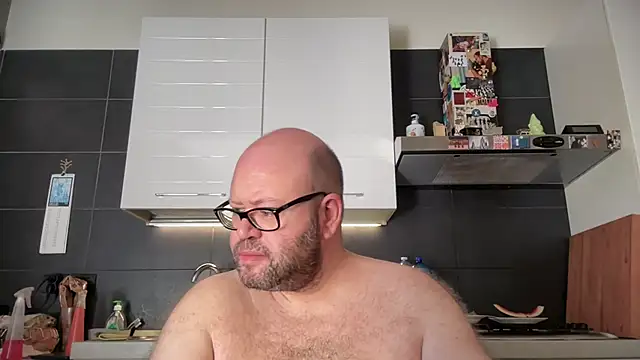 theitalianbear online show from July 7, 7:23 am