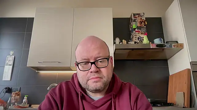 Snapshot of theitalianbear chatting on January 21, 10:23 am theitalianbear online show from January 21, 10:23 am