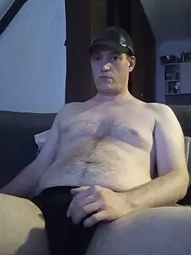 Tom4Fun online show from August 6, 10:49 pm