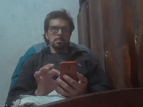 Snapshot of el_principe_hot chatting on October 3, 2:38 am el principe hot online show from October 3, 2:38 am