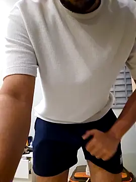 shakir12340 online show from October 2, 8:02 pm