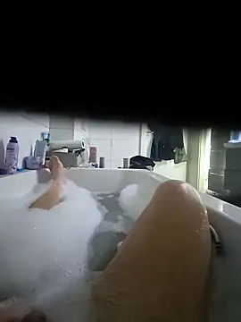 ktmtom247 online show from December 1, 7:50 pm