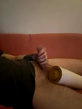 LionBoy1976 online show from September 28, 9:40 am