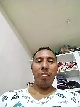 desnudo Sexoxo online show from June 13, 6:17 pm
