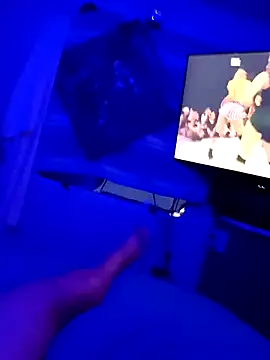 Snapshot of ExoticCarpark chatting on October 2, 6:06 am ExoticCarpark online show from October 2, 6:06 am