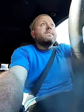 6crimson6 online show from January 4, 6:09 pm