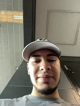 Dimitri Colleman online show from December 11, 5:43 pm