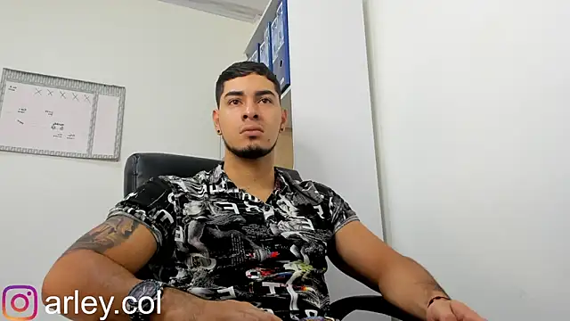 Dimitri Colleman online show from December 6, 4:36 am