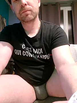 tom sauwer online show from March 21, 1:42 am