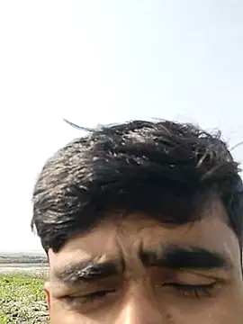 Snapshot of ThethunderPo chatting on February 15, 3:52 am ThethunderPo online show from February 15, 3:52 am